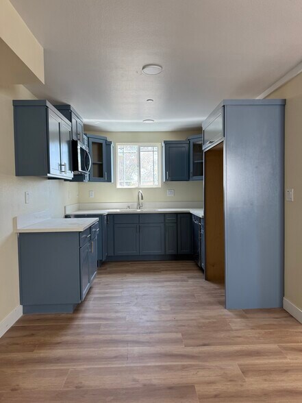 More Photos Of 1035 S Woods Ave, East Los Angeles Multifamily For Sale