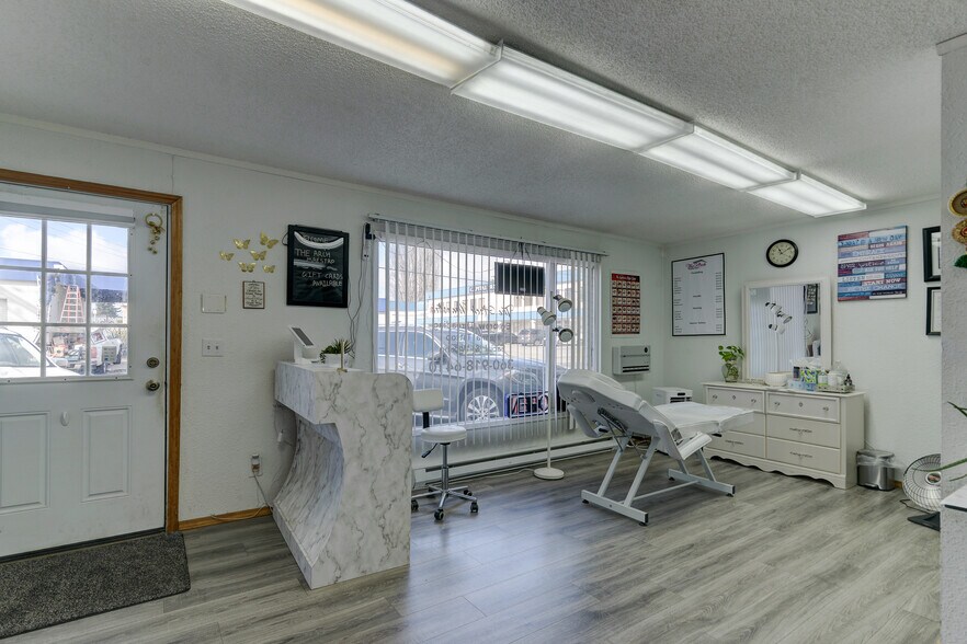 More Photos Of 3700 Pacific Ave SE, Olympia General Retail For Sale