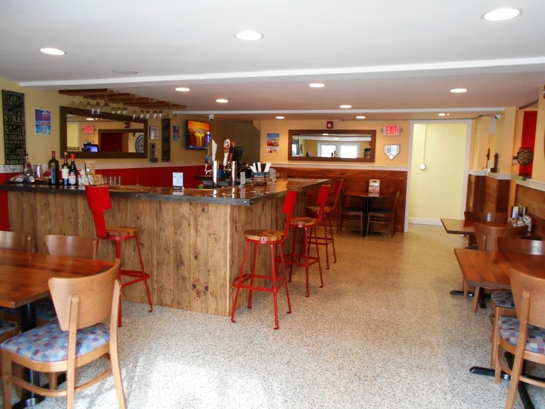 More Photos Of 148 Elizabeth St, Derby Restaurant For Lease