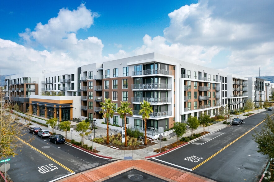 Primary Photo Of 312 Gates Dr, Milpitas Apartments For Lease