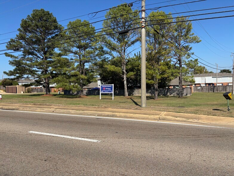 More Photos Of 2700 W Main St, Tupelo Land For Sale