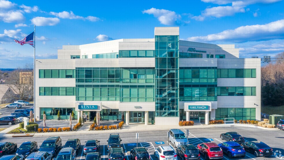 More Photos Of 8850 Columbia 100 Pky, Columbia Office For Sale