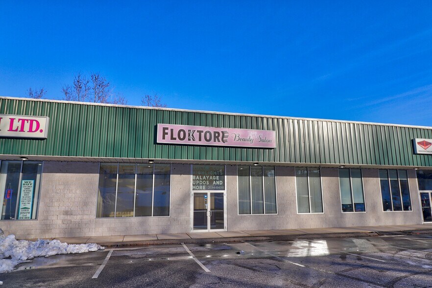 More Photos Of 524 Wolcott Rd, Wolcott Storefront Retail Office For Lease