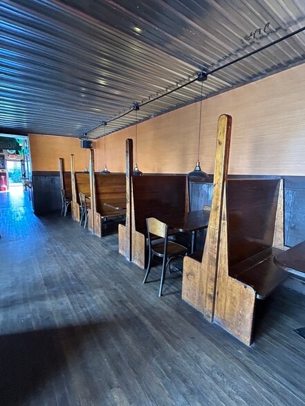 More Photos Of 114 E Norwegian St, Pottsville Storefront Retail Residential For Sale