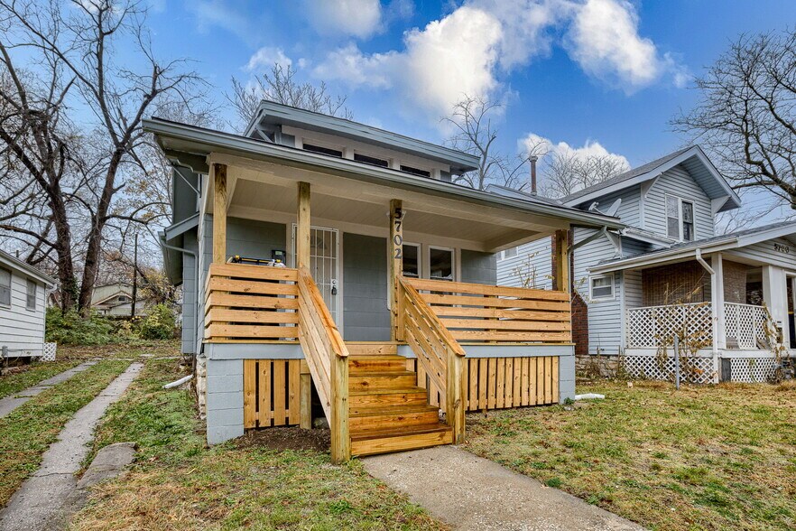 More Photos Of , Kansas City Multifamily For Sale
