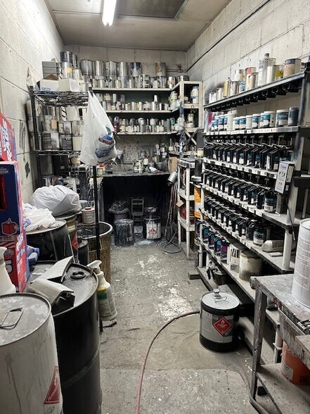 More Photos Of 172-74 W Wingohocking St, Philadelphia Auto Repair For Sale