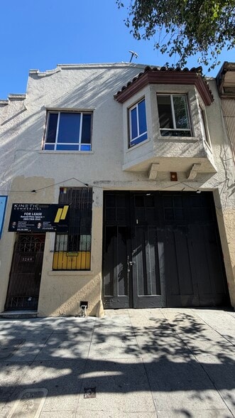 Primary Photo Of 3258 17th St, San Francisco Storefront Retail Residential For Lease