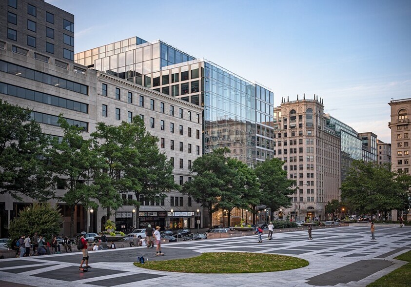 More Photos Of 1301 Pennsylvania Ave NW, Washington Office For Lease