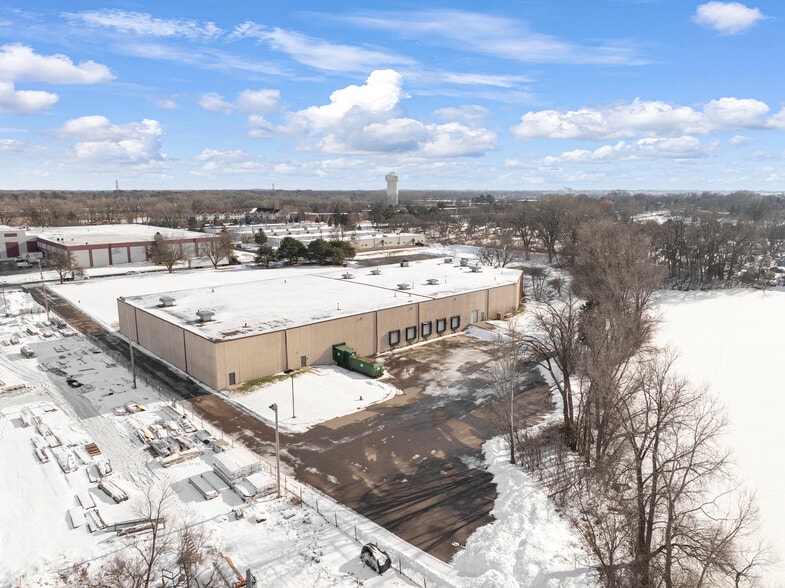 More Photos Of 300 SW 9th Ave, New Brighton Warehouse For Sale