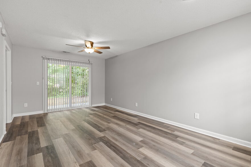 More Photos Of 1802 Hamill Rd, Hixson Apartments For Sale