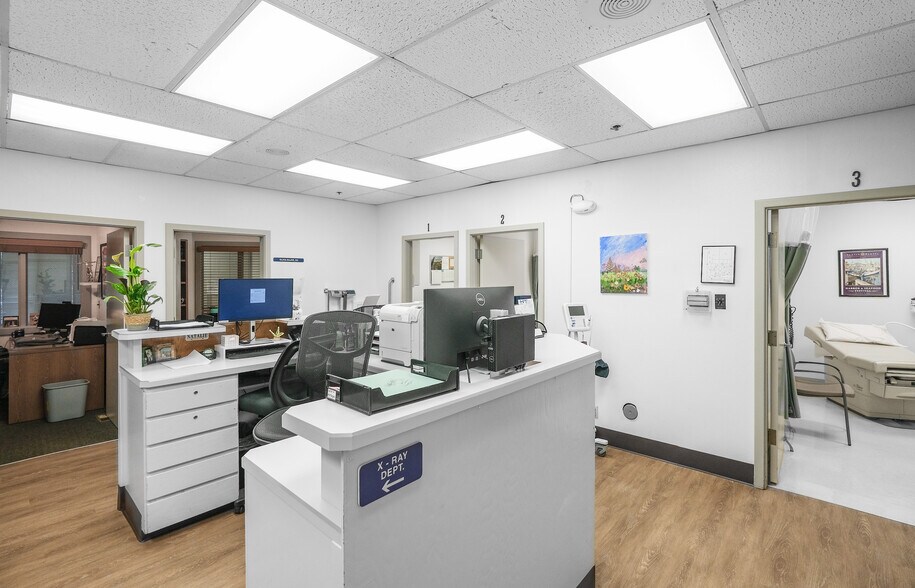 More Photos Of 122 S Patterson Ave, Santa Barbara Office For Sale