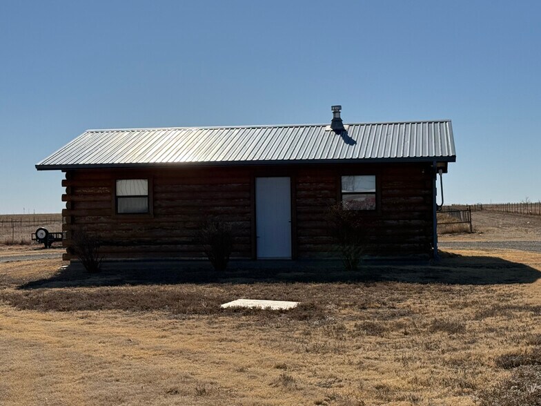 More Photos Of 12136 E Frederic Ave, Pampa Industrial For Sale