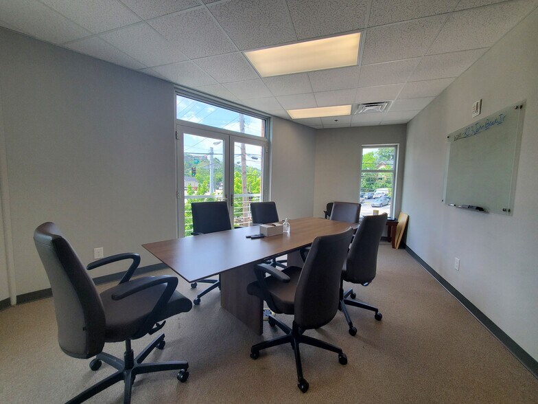 More Photos Of 325 Cherokee Blvd, Chattanooga Loft Creative Space For Lease