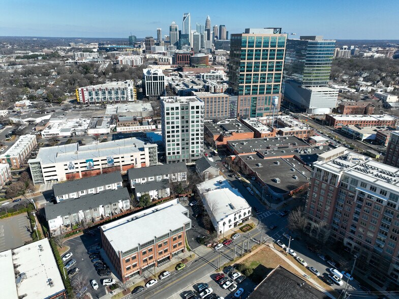 More Photos Of 214 W Tremont Ave, Charlotte Office For Lease