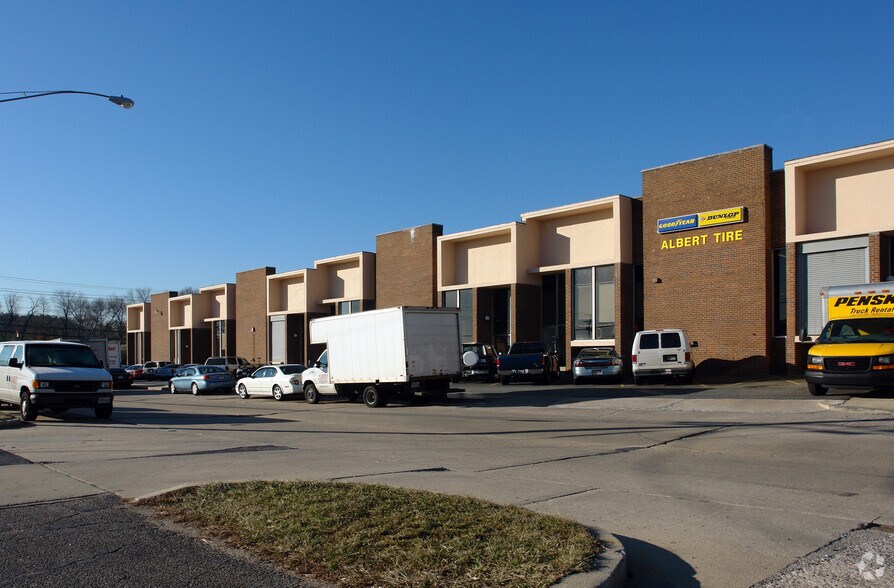 More Photos Of 10797-10811 Tucker St, Beltsville Warehouse For Lease