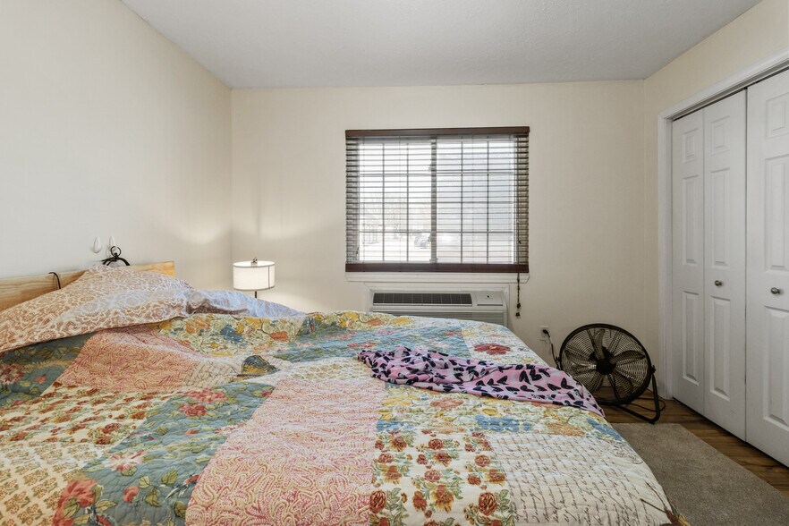 More Photos Of 430 Adams St, Paducah Apartments For Sale