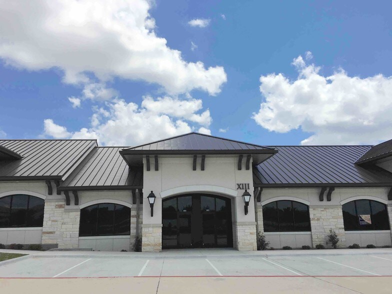 More Photos Of 8501 Wade Blvd, Frisco Office For Lease