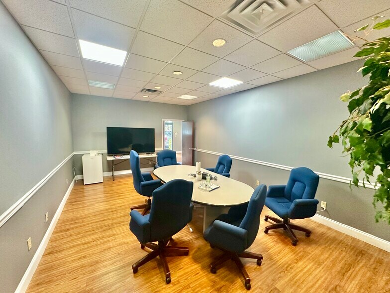 More Photos Of 4609 Resource Dr, Chattanooga Warehouse For Sale