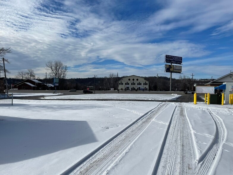 More Photos Of 1900 Grand Central Ave, Vienna Land For Sale