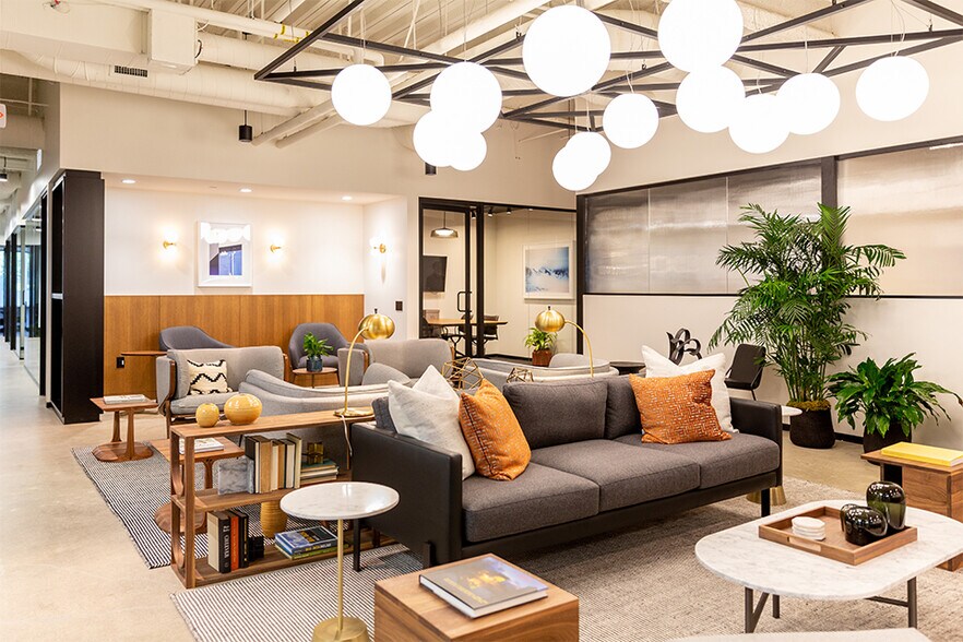 More Photos Of 3333 Michelson Dr, Irvine Office For Lease