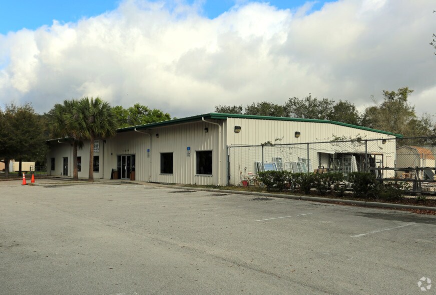 More Photos Of 1100 Americana Blvd, Sanford Warehouse For Sale