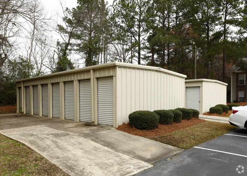 More Photos Of 3605 Sapphire Rd, Fayetteville Apartments For Sale