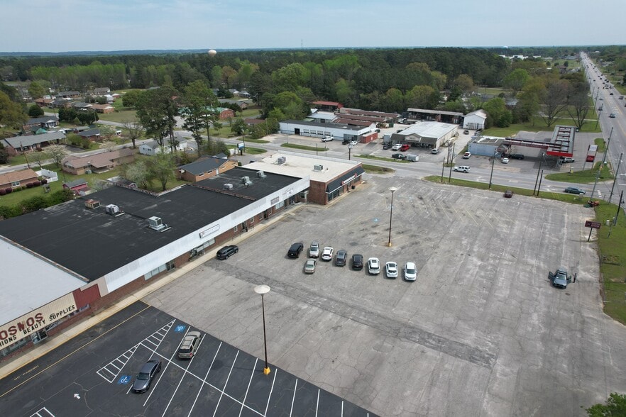 More Photos Of 906-946 Chesterfield Hwy, Cheraw Restaurant For Sale
