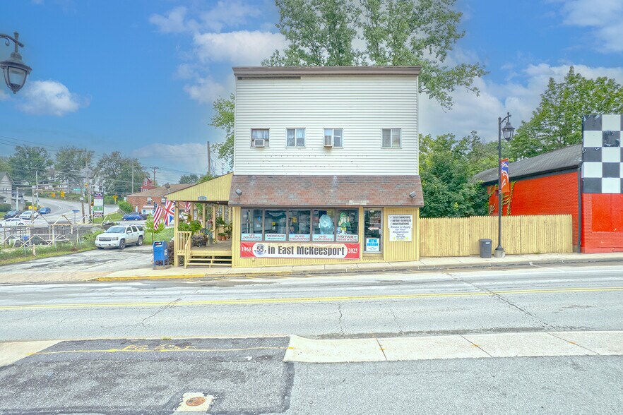 More Photos Of 1154 5th Ave, East McKeesport Office For Sale