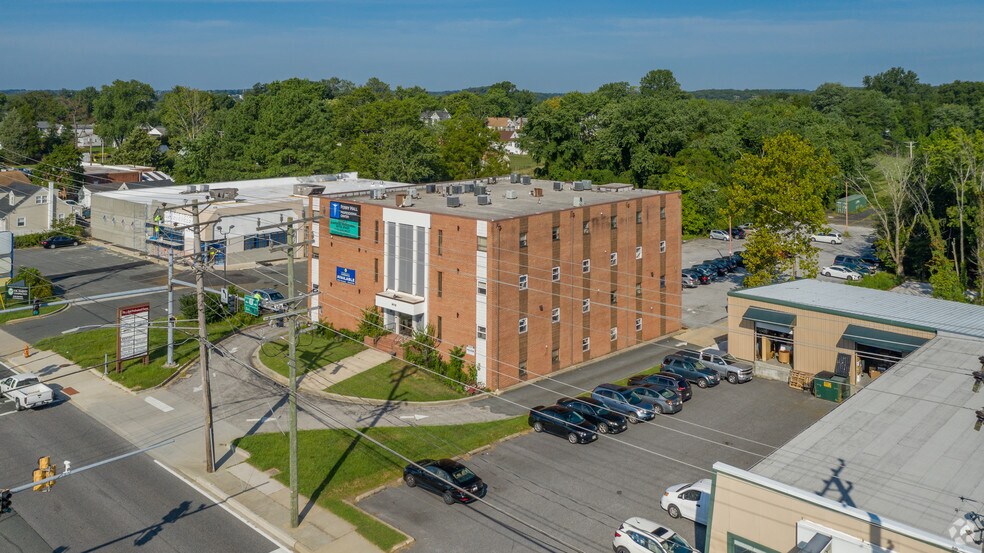 More Photos Of 9712 Belair Rd, Nottingham Medical For Lease