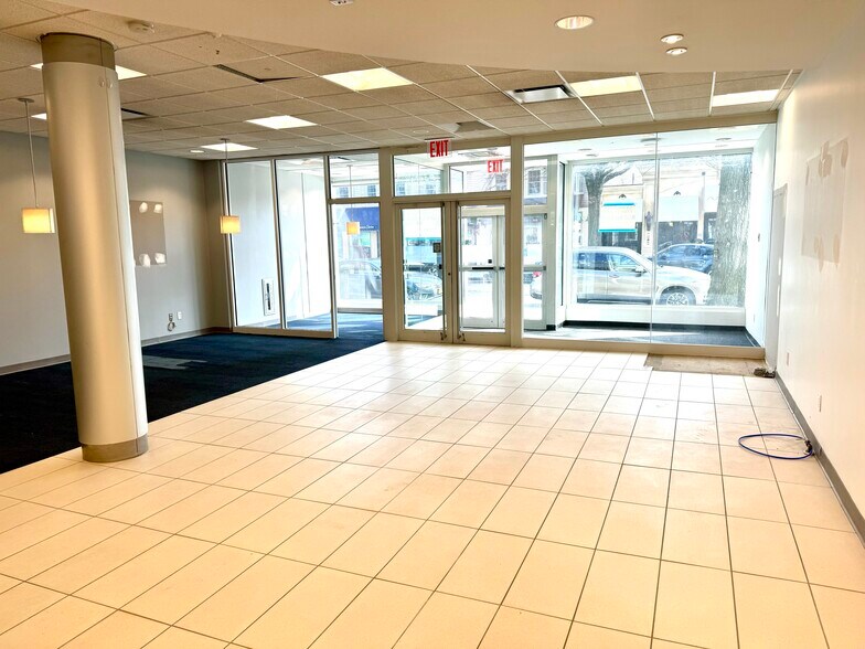 More Photos Of 57 Purchase St, Rye Bank For Lease