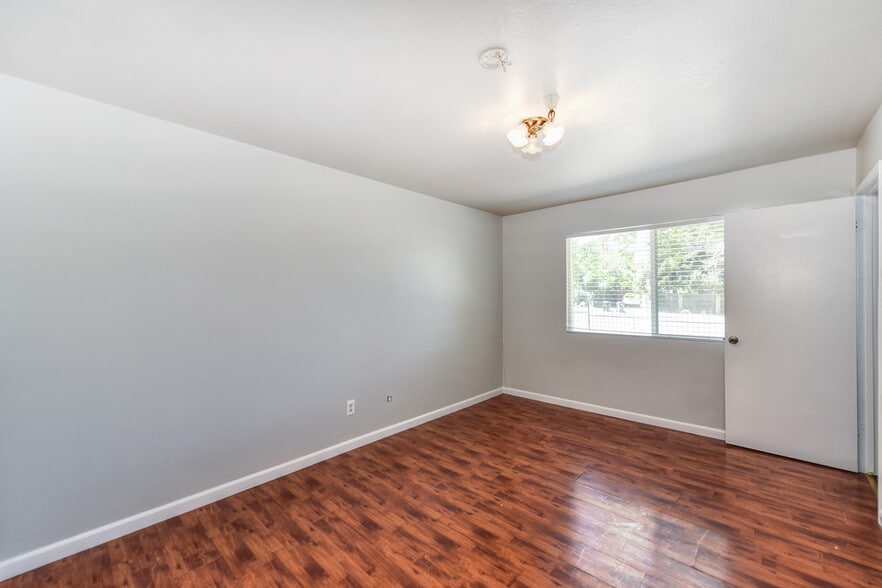 More Photos Of 7710 Sunset Ave, Fair Oaks Assisted Living For Sale