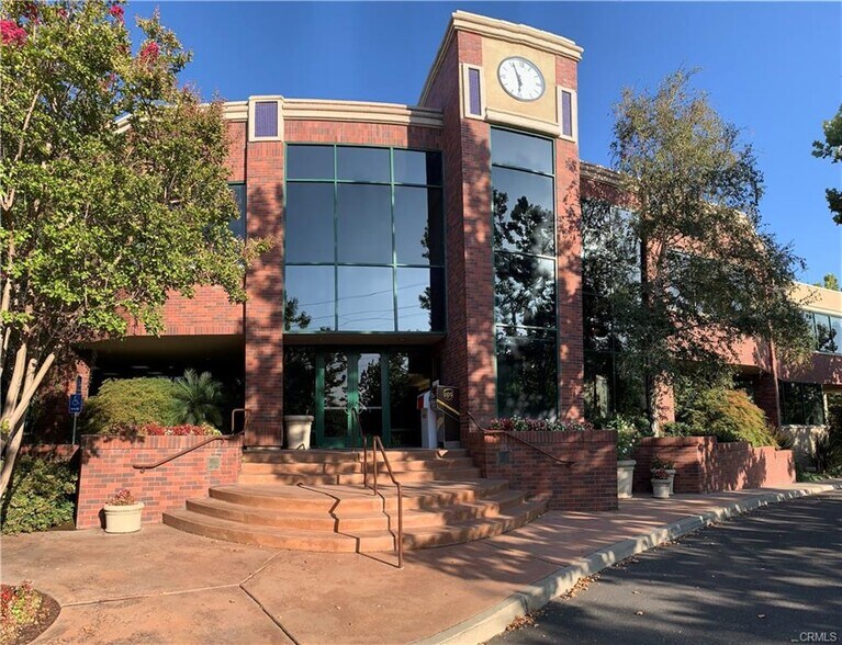 More Photos Of 901 Bruce Rd, Chico Office For Lease