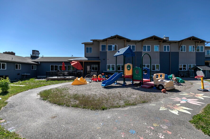 More Photos Of 2606 South Ave W, Missoula Shelter For Sale