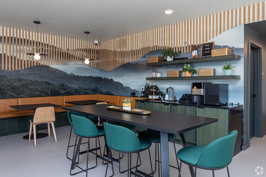 More Photos Of 337 SE 3rd St, Bentonville Apartments For Lease