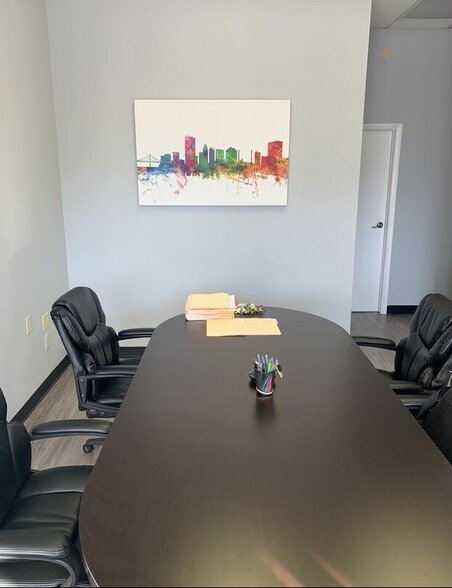 More Photos Of 1455-1465 S Reynolds Rd, Toledo Storefront Retail Office For Lease