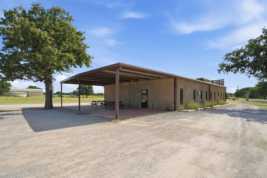 More Photos Of , Mineral Wells Unknown For Sale