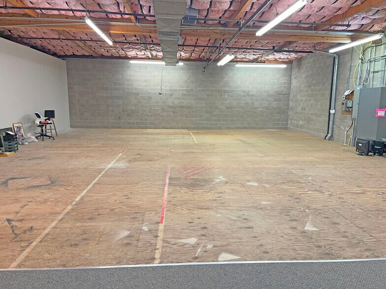 More Photos Of 3201 Cleveland Ave, Santa Rosa Office For Sale