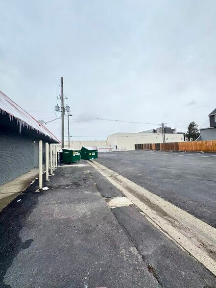 More Photos Of 9604 Ralston Rd, Arvada Restaurant For Sale