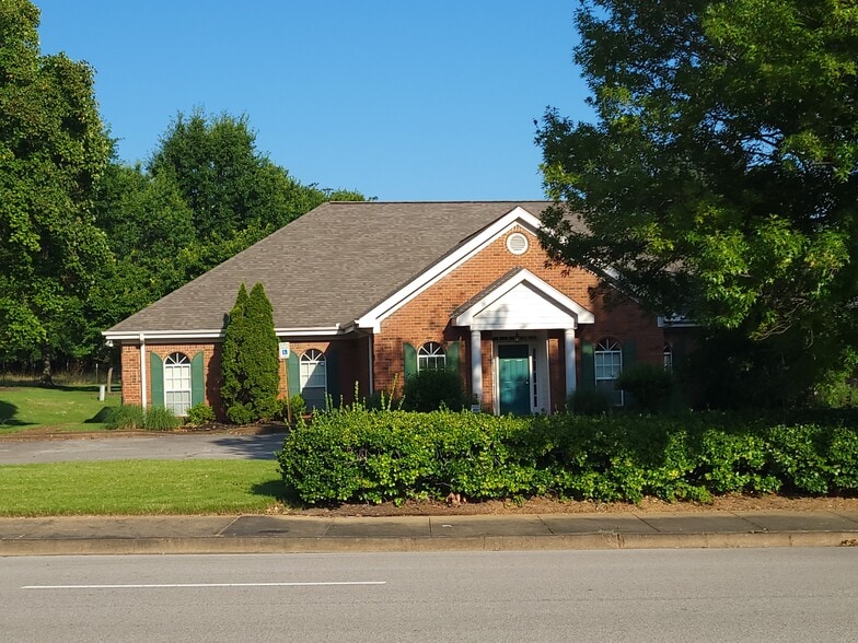 More Photos Of 1015 Cordova Station Ave, Cordova Office For Lease
