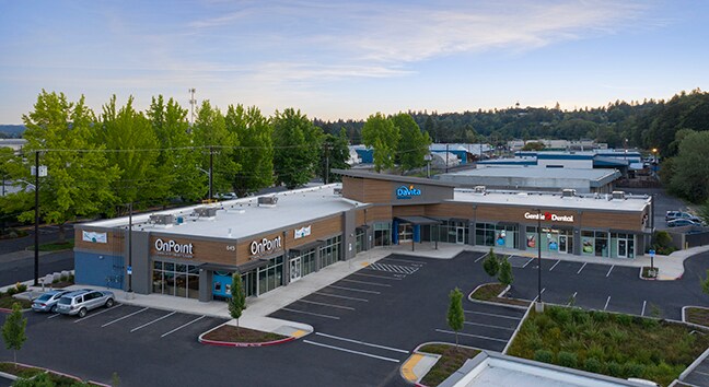 Primary Photo Of 645 9th St NW, Salem Storefront For Lease