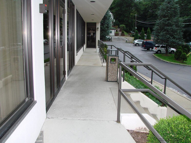 More Photos Of 310 N Highland Ave, Ossining Medical For Lease