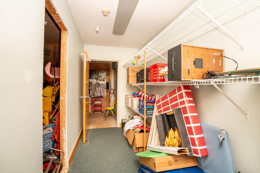 More Photos Of 2081 Mesa Valley Way, Austell Specialty For Sale