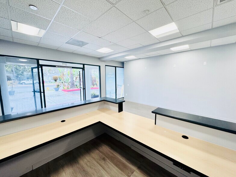 More Photos Of 588-590 Washington Blvd, Marina Del Rey Freestanding For Lease