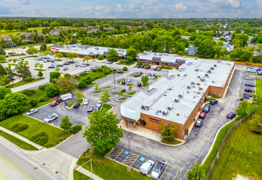 More Photos Of 1801-1861 W Golf Rd, Schaumburg Storefront For Sale