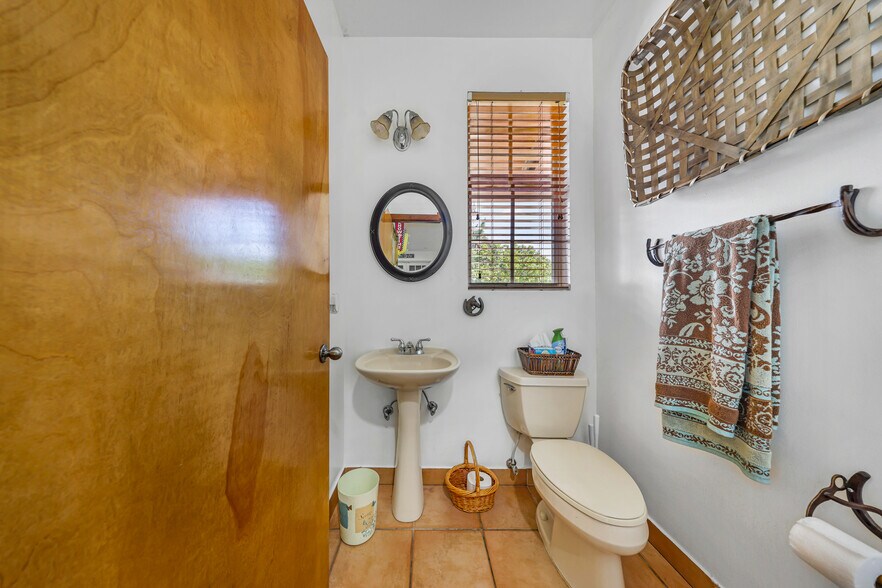 More Photos Of 19050 SW 194th Ave, Miami Lodge Meeting Hall For Sale