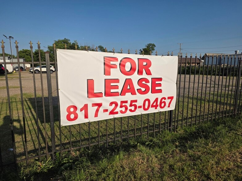 More Photos Of 3705 E Loop 820 S, Fort Worth Land For Lease