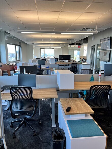 More Photos Of 190 N Independence Mall W, Philadelphia Office For Lease