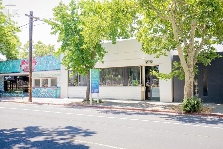 Primary Photo Of 2572 21st St, Sacramento General Retail For Sale