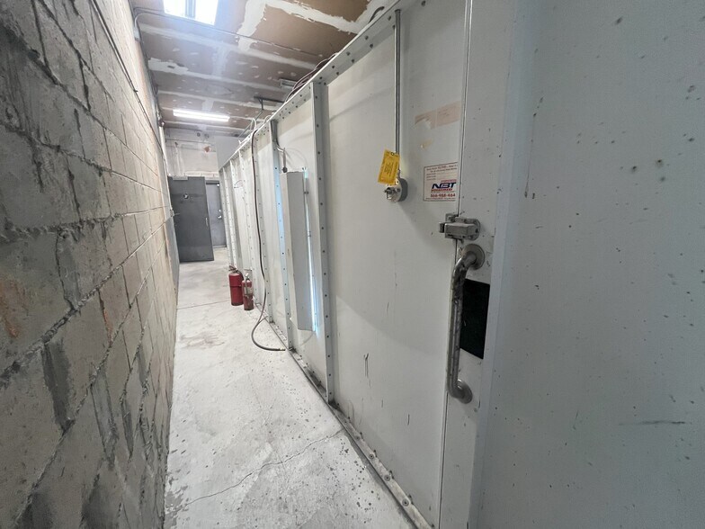 More Photos Of 1114 Montello St, Brockton Auto Repair For Sale