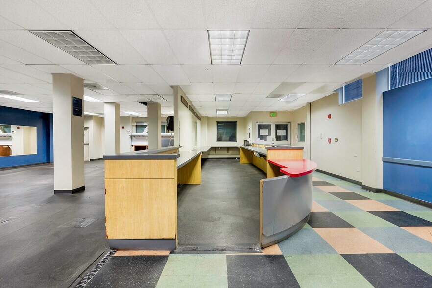 More Photos Of 225 E 6th St, Long Beach Medical For Lease